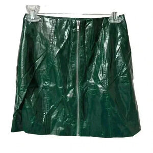 Forever 21 Contemporary Green Zippered Vinyl Mini Skirt Size Small